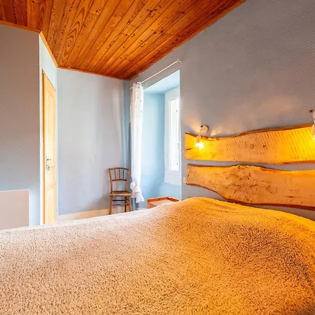 Prázdninový dům Maison A Pour 8, Proche Lac, Jardin Et Poele A Bois - Fr-1-695-73
