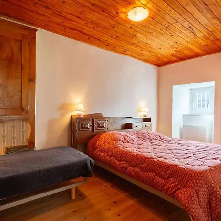 Maison A Pour 8, Proche Lac, Jardin Et Poele A Bois - Fr-1-695-73 *