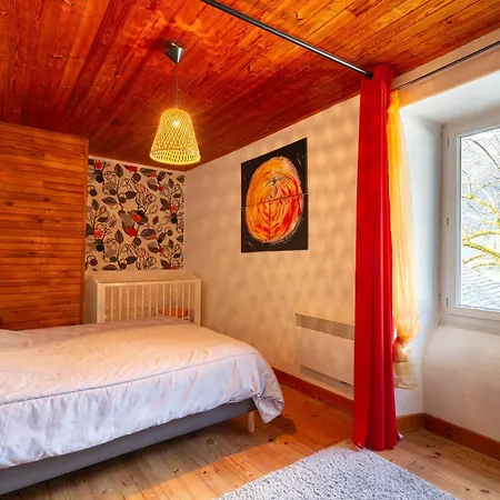 Maison A Pour 8, Proche Lac, Jardin Et Poele A Bois - Fr-1-695-73 Génos